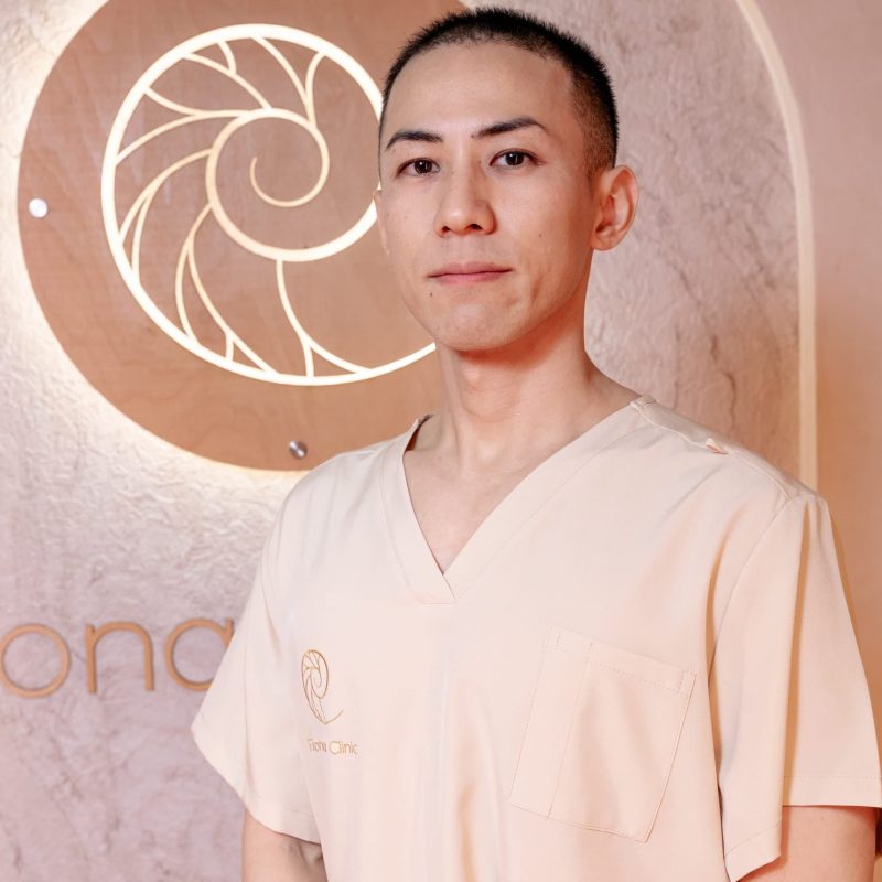 Dr. Kurokawa Takayuki portré
